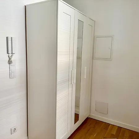 Modern Ground Floor With Patio Near Vienna Appartement Wiener Neudorf