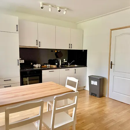 Modern Ground Floor With Patio Near Vienna Appartement
