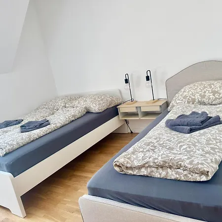 Modern Ground Floor With Patio Near Vienna *